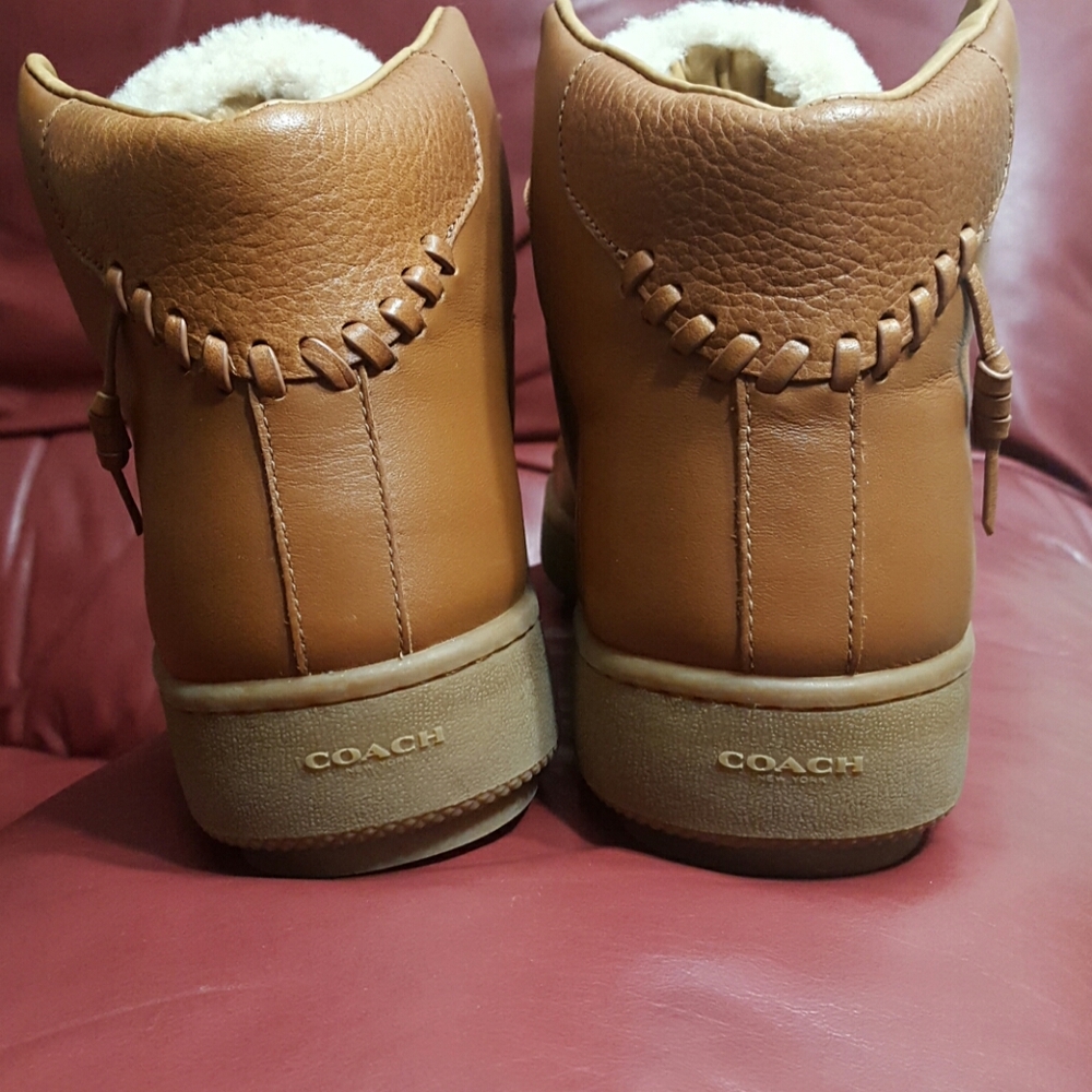 NWOT COACH LEATHER BOOTS - Picture 4 of 8